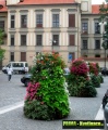 Prima-květináče květinová vertikální pyramida, květinové věže do měst a obcí, květinová sestava – moderní výzdoba veřejných prostranství, kaskádové zahrady samozavlažovací plastové venkovní závěsné